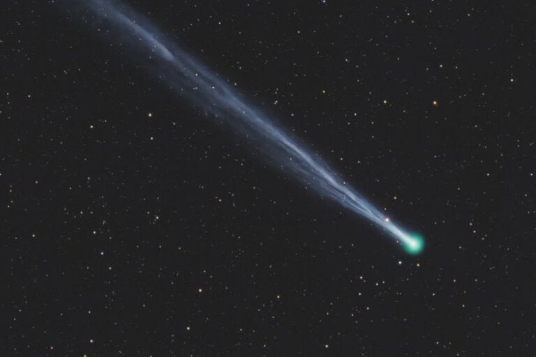 Cometa raro poderá ser visto no céu de Umuarama neste fim de semana