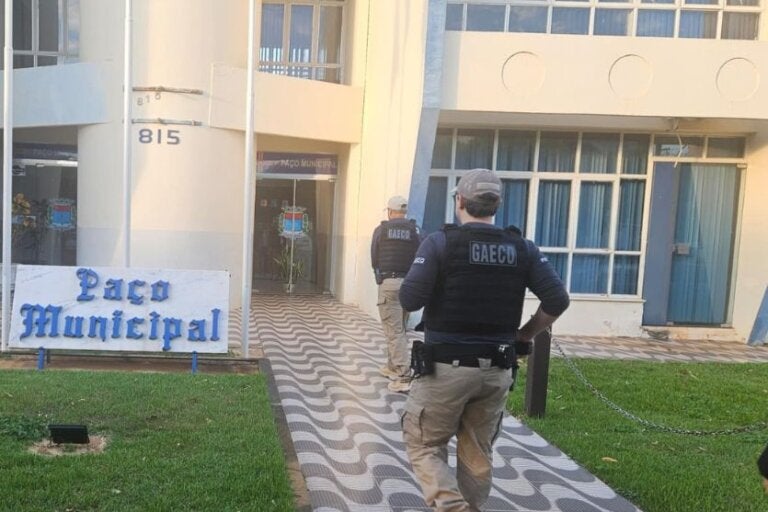Empresários são alvo de operação que apura fraude em contratos públicos em Altônia
