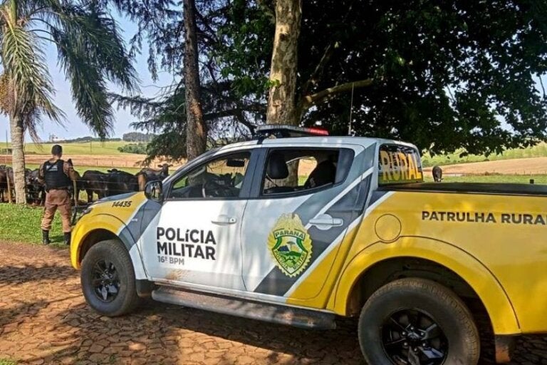 Reunião debate segurança no campo com forças policiais em Umuarama