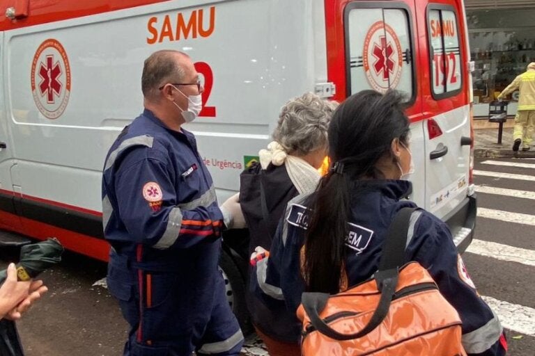 Vídeo mostra atropelamento de idosa durante sequência de acidentes em Cianorte