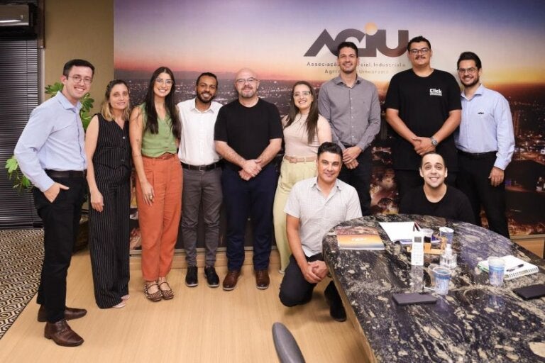Aciu defende marketing estratégico e alerta para contratações sem critério