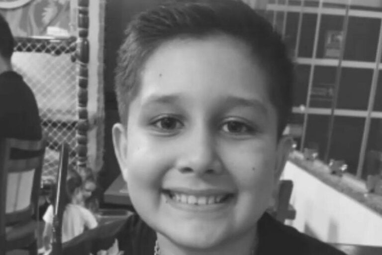Menino de 10 anos sofre parada cardíaca e morre em unidade de saúde