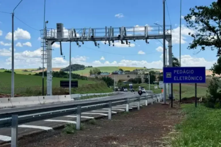 Governo Federal suspende 3,4 milhões de multas do pedágio free flow