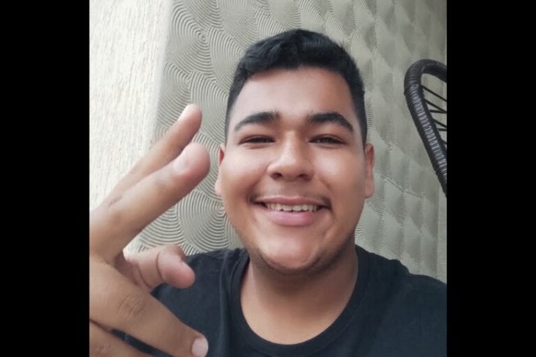 Jovem paranaense morre engasgado com pedaço de carne durante o almoço