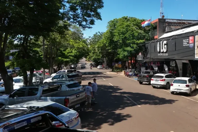 Queda do dólar impulsiona turismo de compras em Salto del Guairá