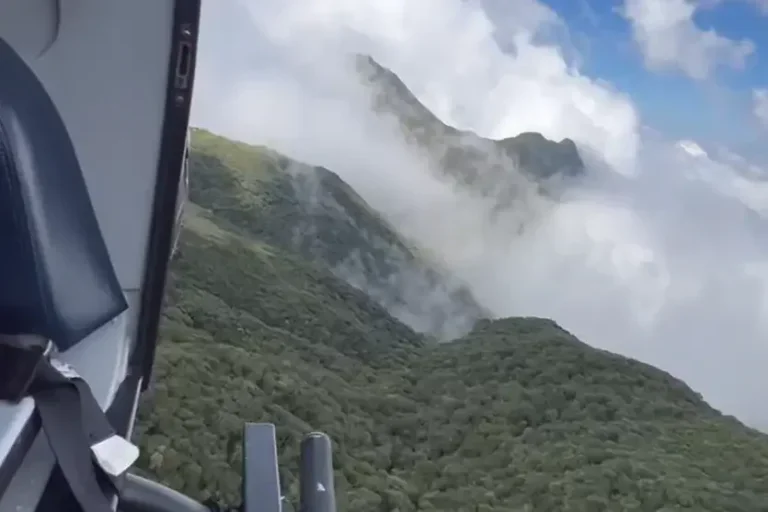 PRF resgata mulher ferida no Pico Paraná com uso de guincho aéreo; com vídeo