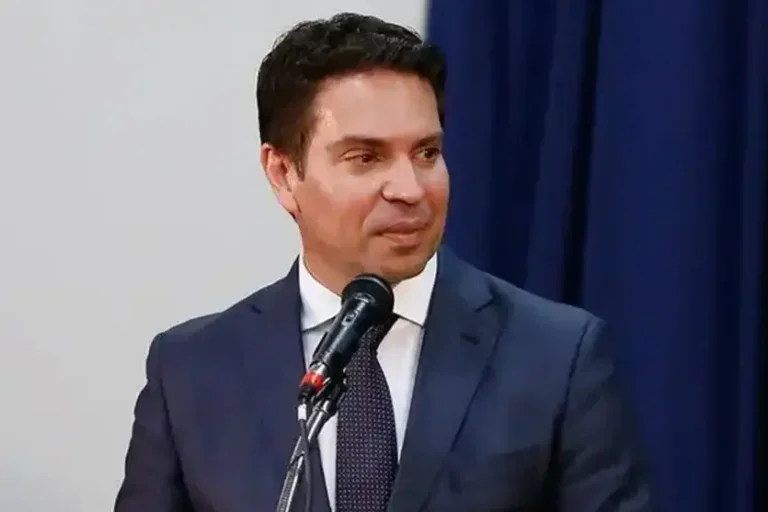 Foragido, ex-deputado federal Alexandre Ramagem é preso pelo ICE nos EUA