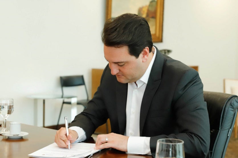 Ratinho Junior anuncia construção de novo hospital em Assis Chateaubriand