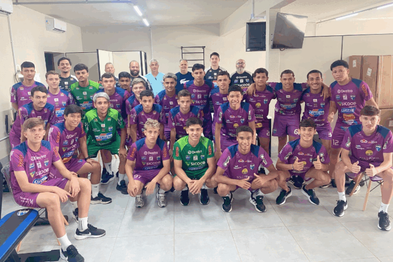 Umuarama Futsal Sub-20 domina fora de casa, goleia e lidera o Grupo B