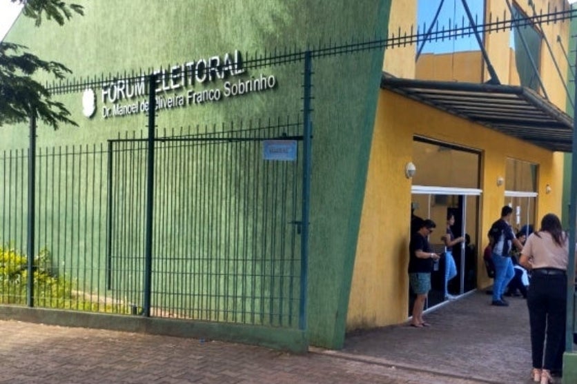 Fórum Eleitoral de Umuarama amplia atendimento antes do fechamento do cadastro