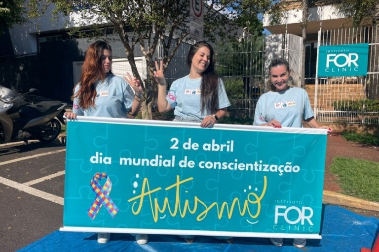 Blitz marca Dia Mundial da Conscientização do Autismo em Umuarama