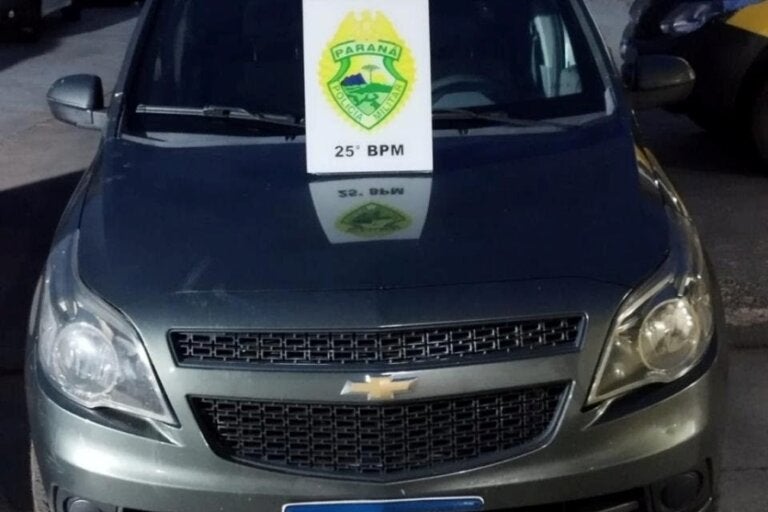 Motorista é detido com carro roubado na PR-323, em Iporã