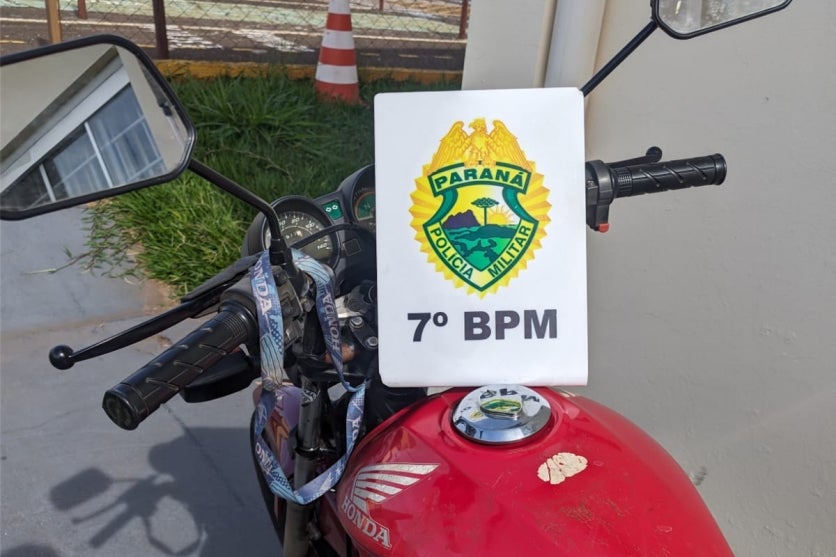 Adolescente é abordado ao ser flagrado pilotando moto em Cruzeiro do Oeste