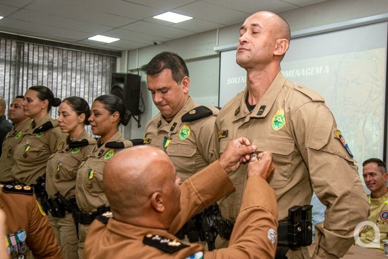 25º BPM realiza solenidade do Dia de Tiradentes com entrega de medalhas