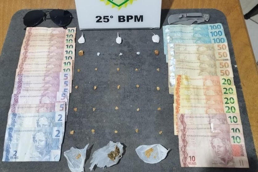 Polícia prende três mulheres por tráfico na Praça da Bíblia, em Umuarama