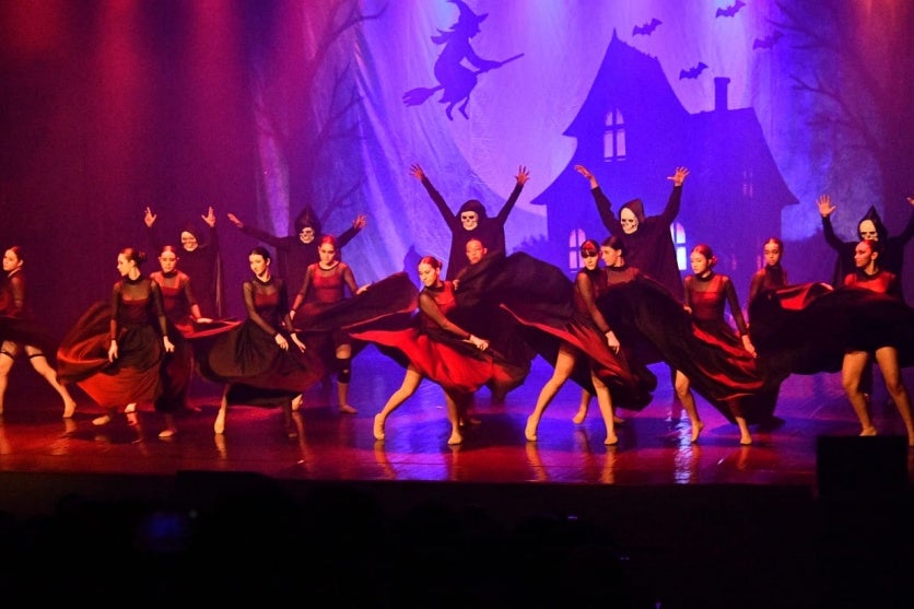 Competição Mostra de Dança Capital da Amizade.