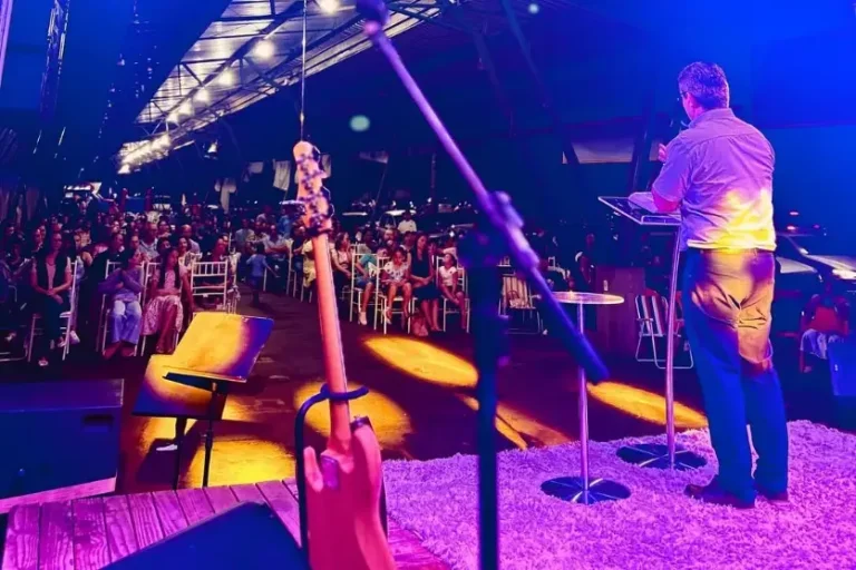 Adora Igreja 2026 terá Marcelo Markes, Asaph Borba e ações sociais em Umuarama