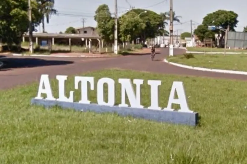 Foto do portal de Altônia.