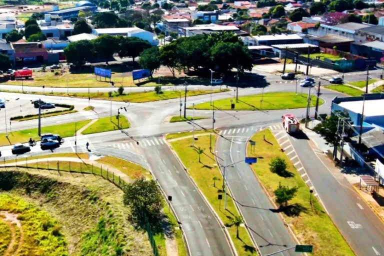 Sestran altera programação dos semáforos da Ângelo Moreira com Ivo Sooma