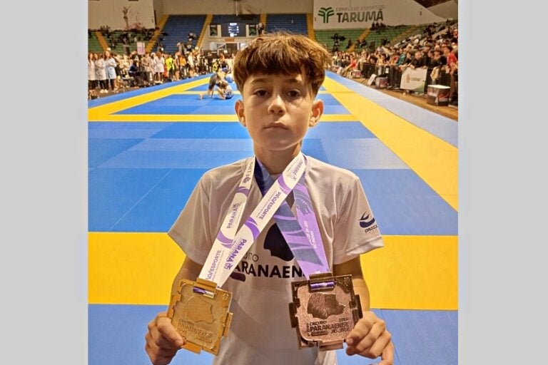 Atleta de Umuarama conquista primeiro lugar em duas competições de jiu-jitsu