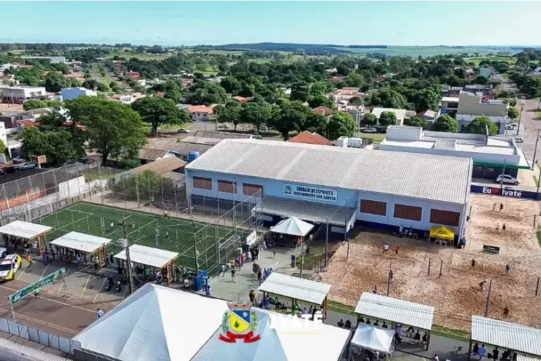 Ivaté inaugura complexo esportivo em comemoração aos 37 anos do município
