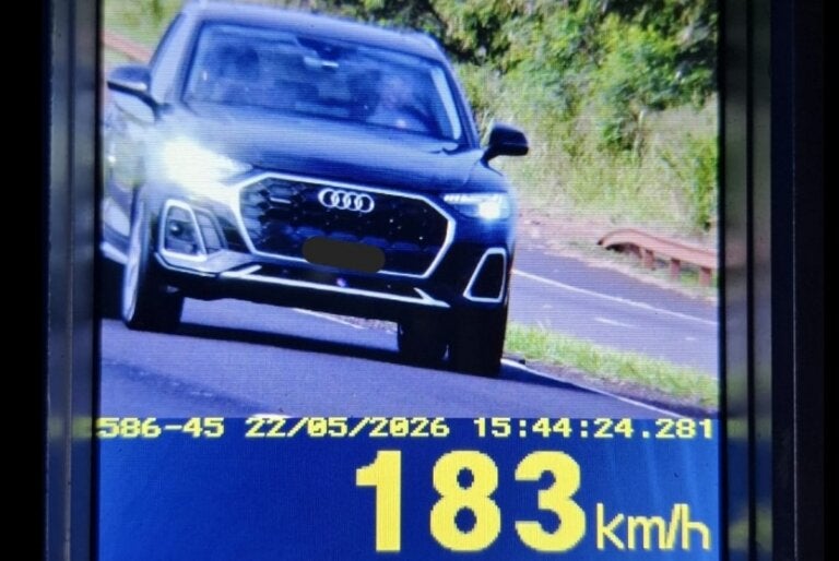 Excesso de velocidade: PRE flagra condutor de carro trafegando a 183 km/h na PR-323