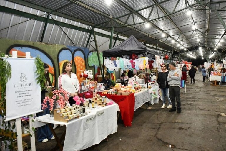 Feira especial do Dia das Mães segue neste sábado e domingo em Umuarama