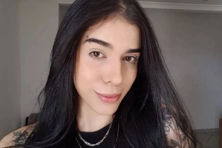 Jovem que sofreu grave reação após cheirar pimenta volta a ser internada