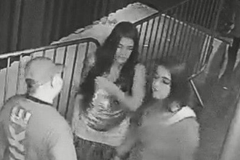 Imagens mostram primas em festa horas antes de desaparecerem no Paraná; vídeo