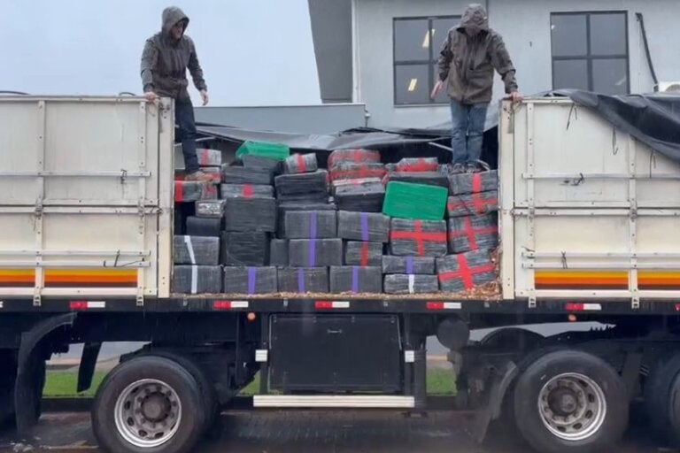 PF apreende mais de 10 toneladas de maconha em Maringá após ação conjunta com a PRF
