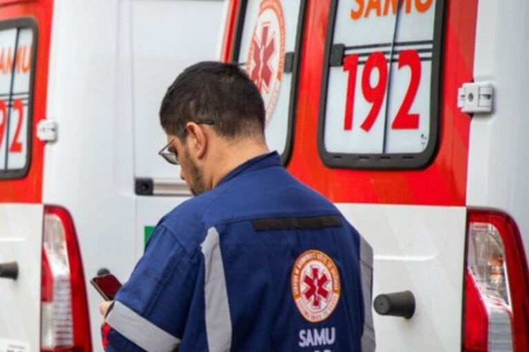 Homem morre após disparo acidental de espingarda durante abate de galinhas