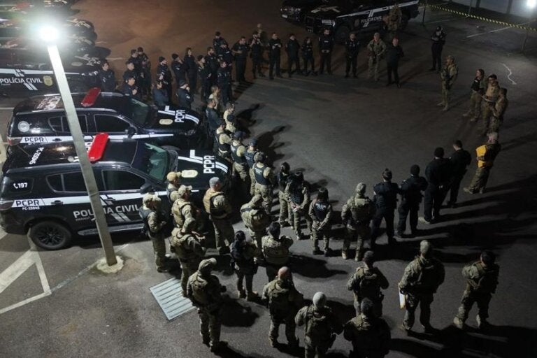 Polícia Civil mira célula do Comando Vermelho em operação com 74 mandados no Paraná; vídeo