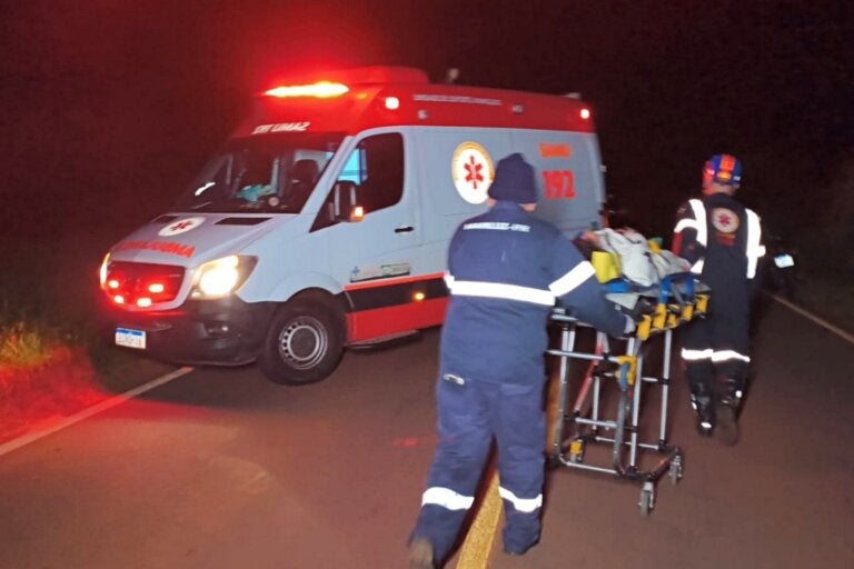 Colisão entre 3 veículos e 7 pessoas deixa feridos na PR-468, entre Umuarama e Mariluz; com vídeo