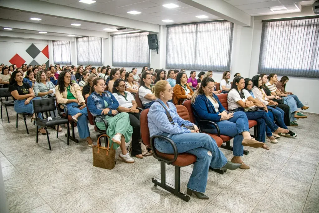 Nova Olímpia recebe menção honrosa após doar 189 litros de leite materno à Norospar