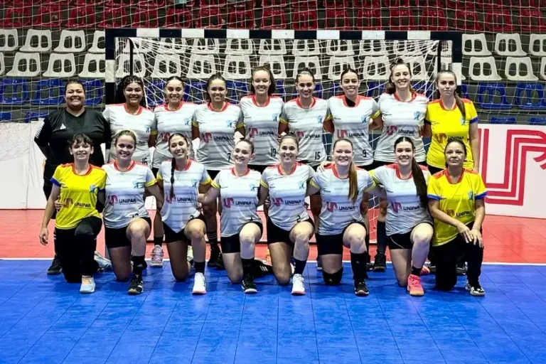 Umuarama recebe etapa do Paranaense Sub-18 de handebol e final do Adulto Feminino