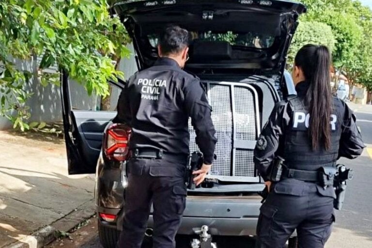PCPR prende homem em flagrante com revólver usado para agredir vítima em Umuarama