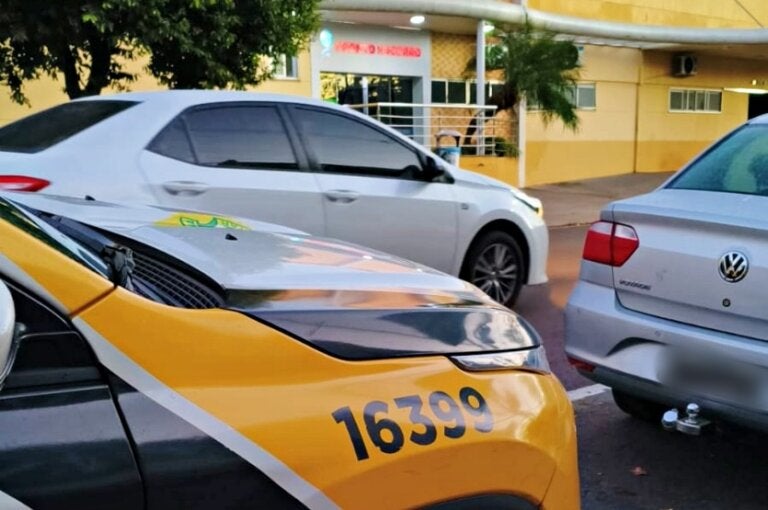 Passageira de moto fica ferida após colisão na PR-323, em Perobal