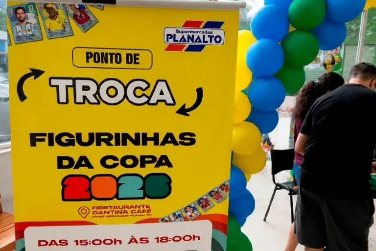 Planalto é ponto oficial de trocas de figurinhas em Umuarama
