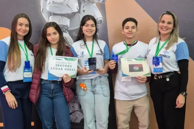 Colégio Sesi Umuarama conquista vice-campeonato geral na Feparcit 2026