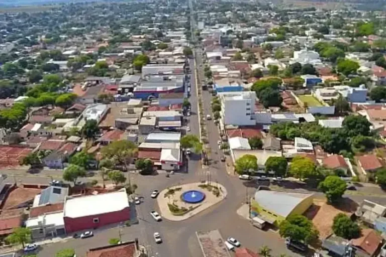 Tapejara altera circulação em ruas próximas a escolas e restringe vagas de estacionamento