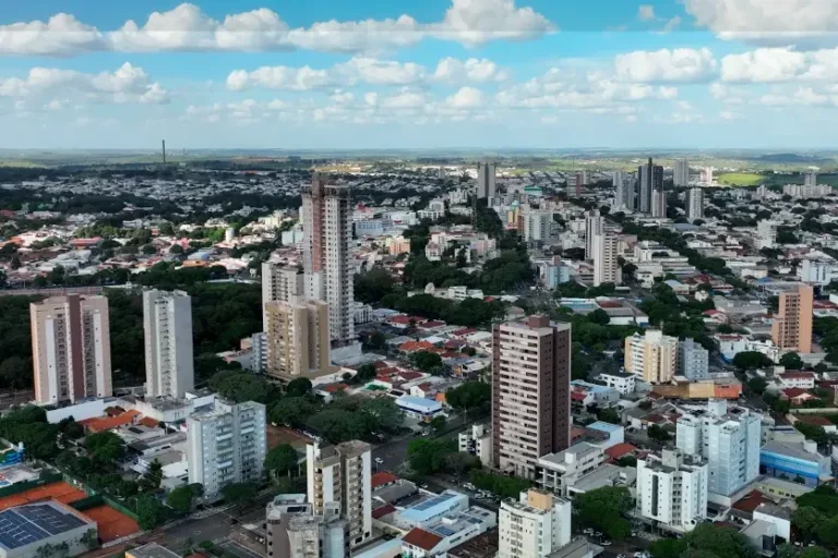 Umuarama recebe encontro do Paraná Produtivo para discutir desenvolvimento regional