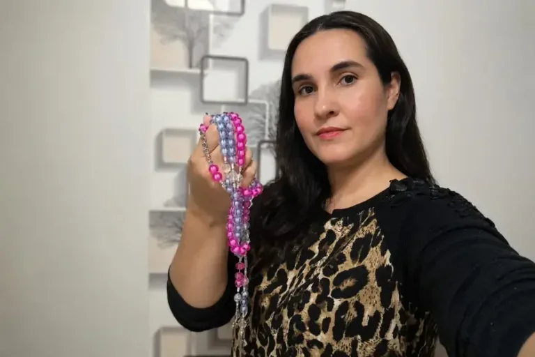 Umuaramense viraliza com vídeo de terço e ultrapassa 900 mil visualizações; vídeo