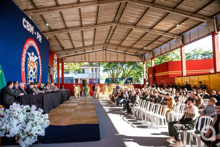 Cerimônia de celebração aos 50 anos do Corpo de Bombeiros de Umuarama.