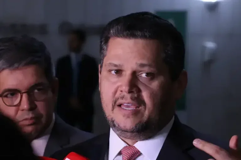O presidente do Senado, Davi Alcolumbre (União-AP).
