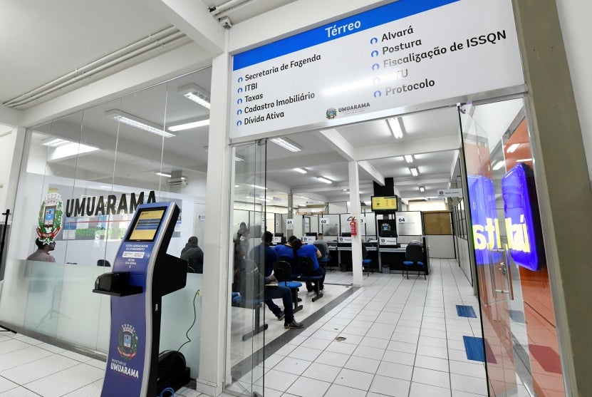 Interior da Prefeitura de Umuarama.