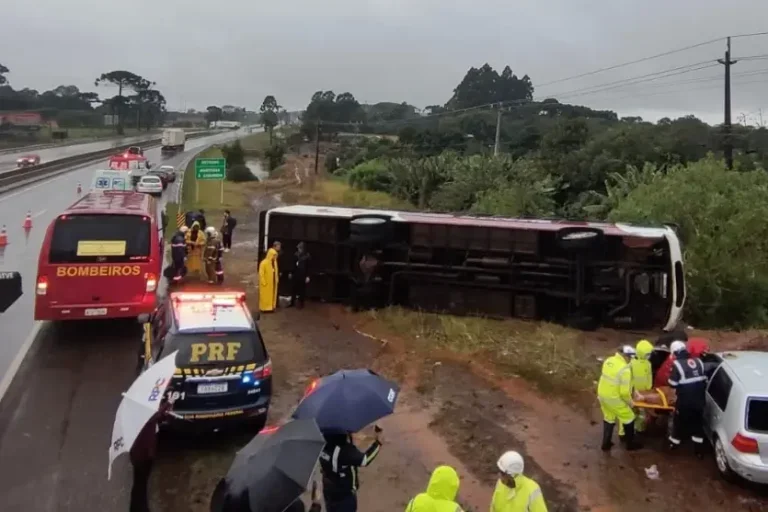 Grave acidente com ônibus na BR-277 deixa 22 feridos e mobiliza força-tarefa de resgate