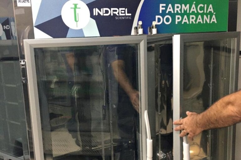 Bandidos invadem posto de saúde para furto, desligam energia e vacinas estragam