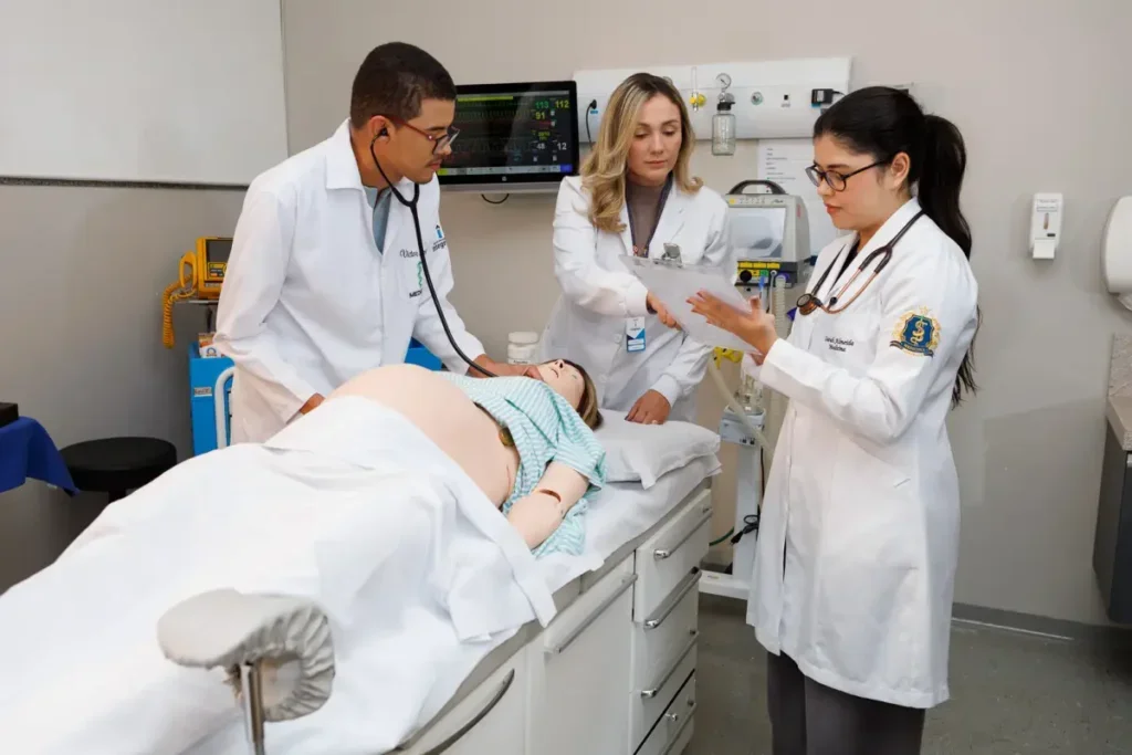 Centro Universitário Integrado realiza vestibular de Medicina com prova presencial em Umuarama