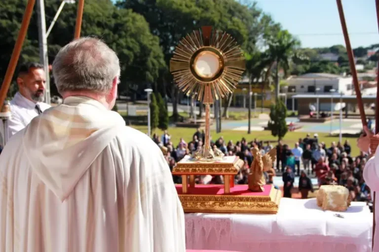 Corpus Christi: Diocese de Umuarama divulga horários das missas e procissões; confira