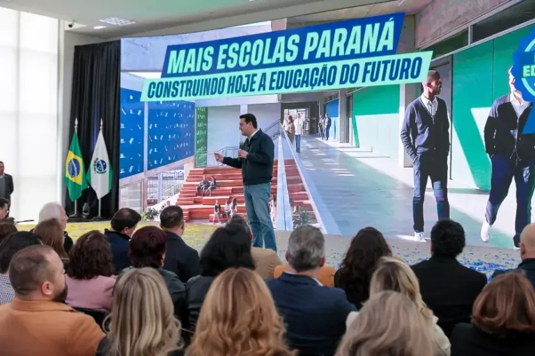 Umuarama está entre as cidades que receberão novo colégio estadual